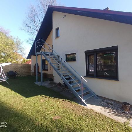 Apartamento Podkrovni Apartman Tereza Rumburk Exterior foto